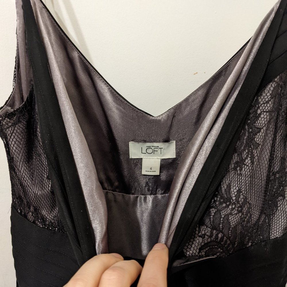 Silk and Lace Ann Taylor LOFT Cocktail Dress Size 4 - Picture 4 of 6